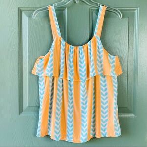 Crown & Ivy Tank Top M Coastal Beach Ruffle Cruise Preppy Flowy Chevron Stripe